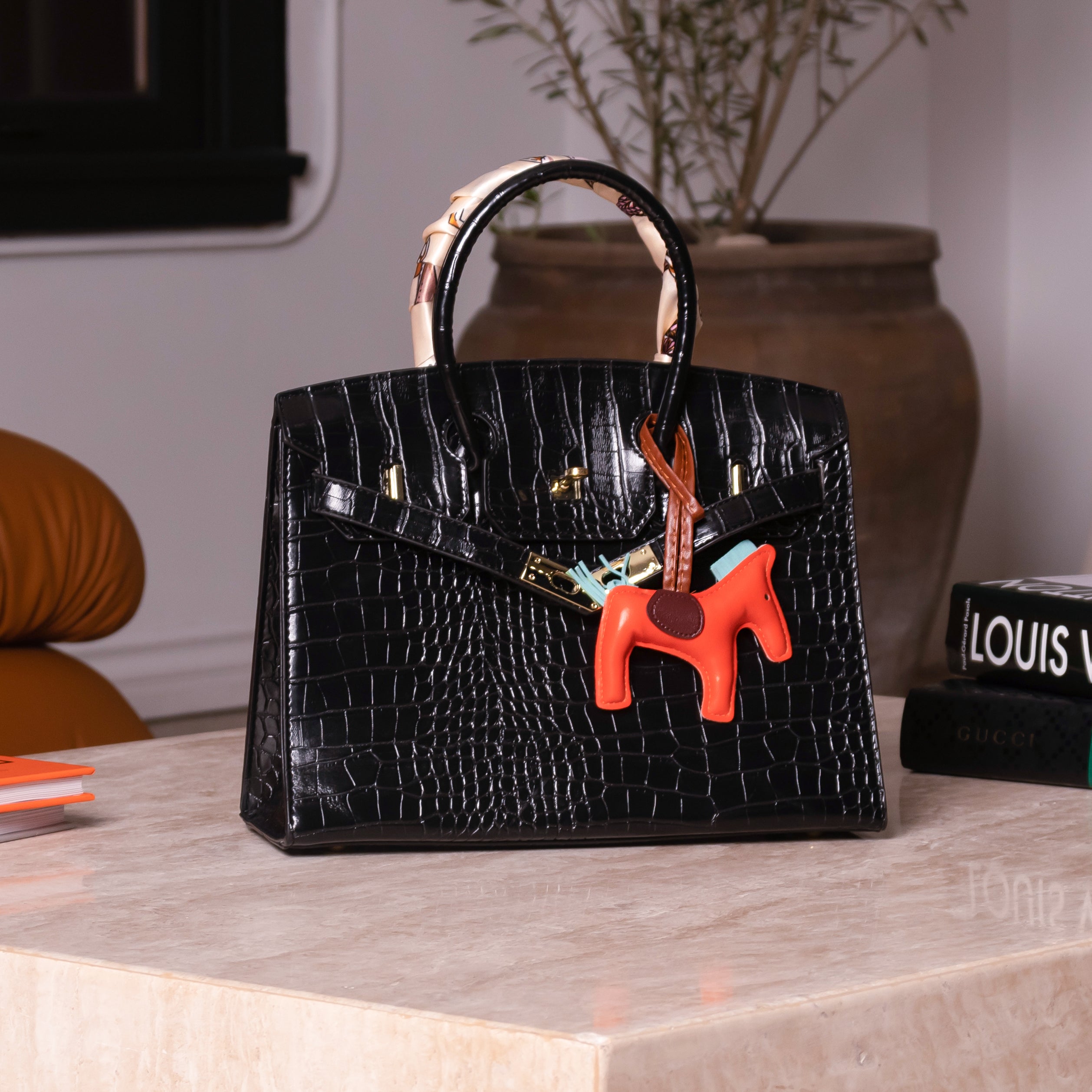 Rich wife handbag-Black
