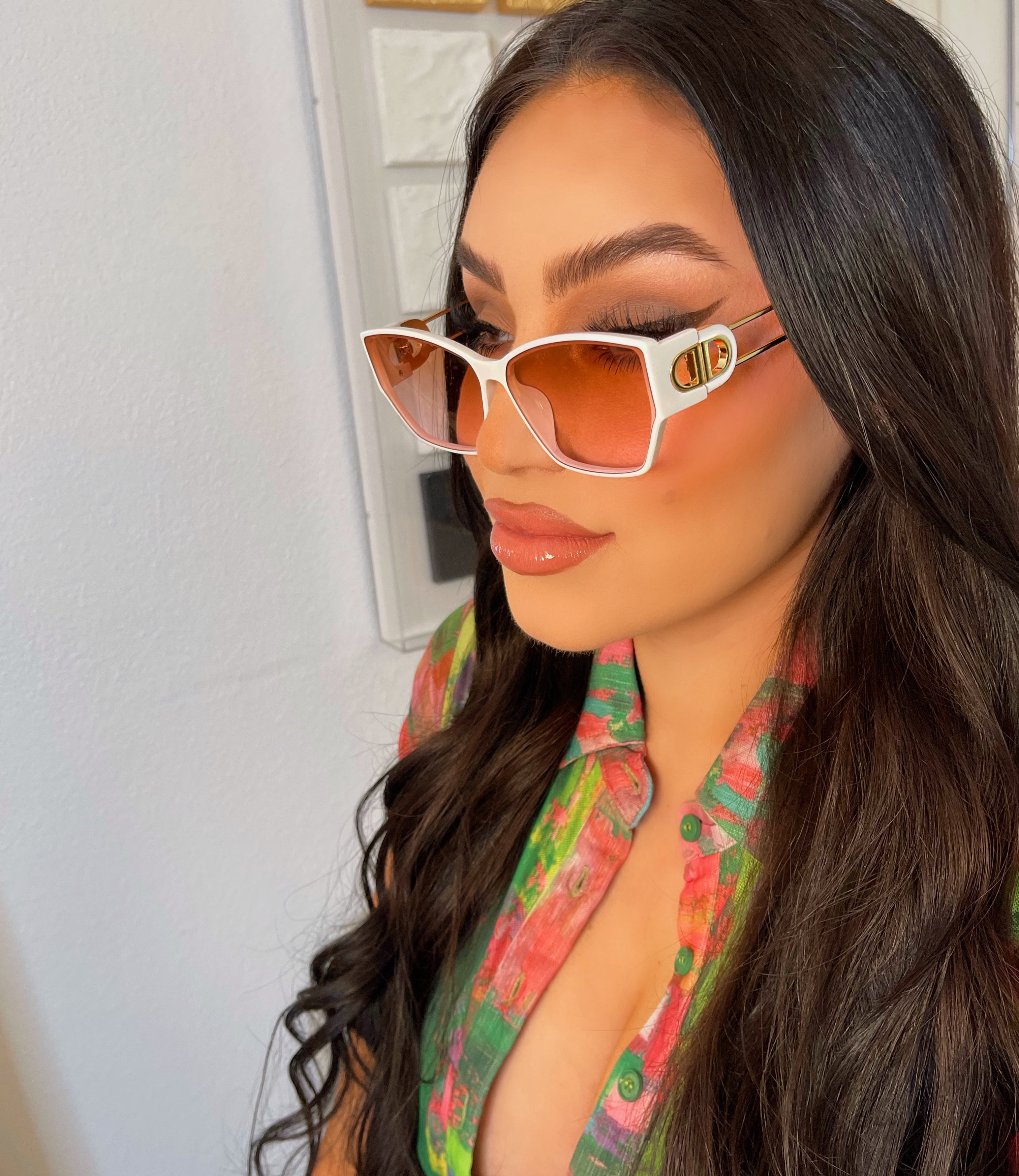 Sophisticated sunglasses-Ivory
